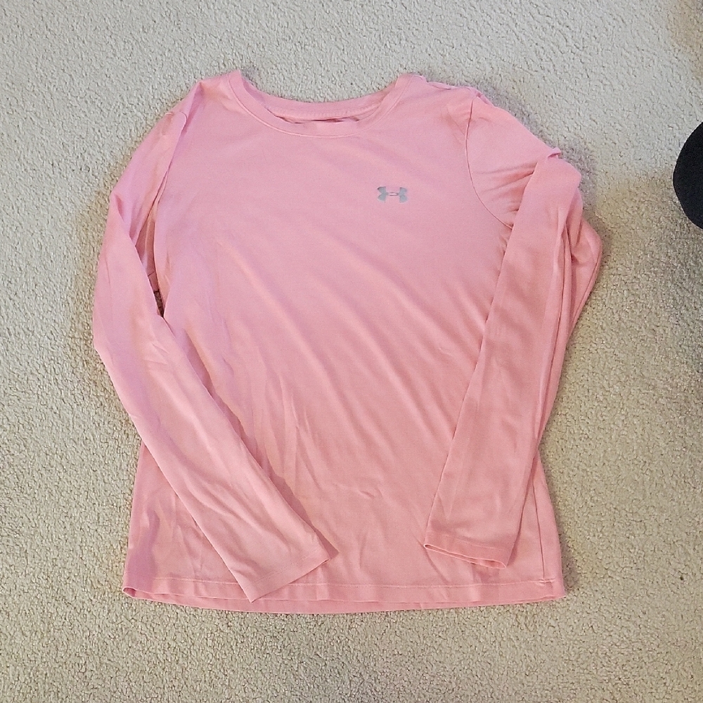 Under Armour Workout Shirt Light Pink Long Sleeve Top